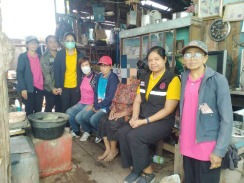 ลงพื้นที่เยี่ยมบ้านผู้ประสบปัญหาทางสังคม