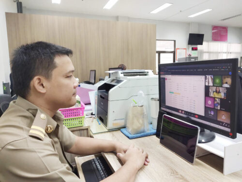 ร่วมอบรมการใช้งานระบบสารสนเทศของกองทุนผู้สูงอายุ เพื่อเสริมสร้างความรู้ ความเข้าใจให้แก่เจ้าหน้าที่กองทุนผู้สูงอายุ