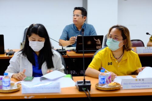 ร่วมประชุมตรวจสอบและรับรองข้อมูลความจำเป็นพื้นฐาน (จปฐ) และข้อมูลพื้นฐานระดับหมู่บ้าน (กชช.2ค) ประจำปี 2568