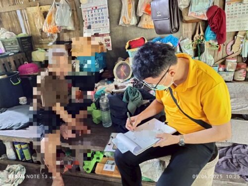 ร่วมลงพื้นที่เยี่ยมบ้านและสอบข้อเท็จจริงผู้สูงอายุที่ประสบปัญหาทางสังคม