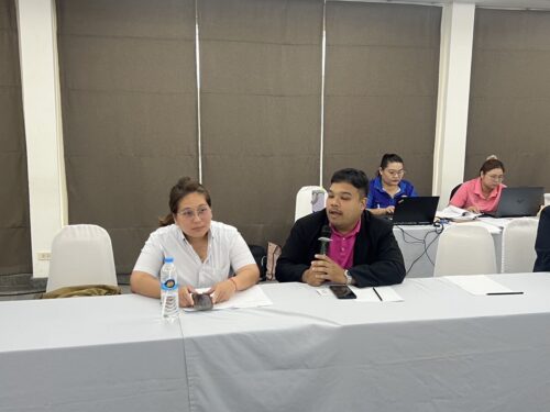 ร่วมการประชุมเชิงปฏิบัติการเพื่อถอดบทเรียนของศูนย์พัฒนาครอบครัวในชุมชนให้เป็นกลไกพัฒนาครอบครัวให้อบอุ่นเข้มแข็ง