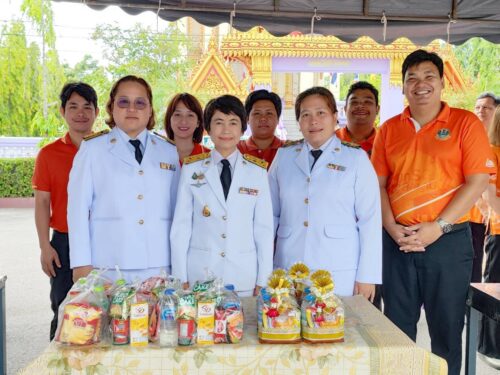 ร่วมพิธีเจริญพระพุทธมนต์และพิธีทำบุญตักบาตรเฉลิมพระเกียรติสมเด็จพระเจ้าน้องนางเธอ เจ้าฟ้าจุฬาภรณวลัยลักษณ์ อัครราชกุมารี กรมพระศรีสวางควัฒน วรขัตติยราชนารี เนื่องในโอกาสวันคล้ายวันประสูติ 4 กรกฎาคม