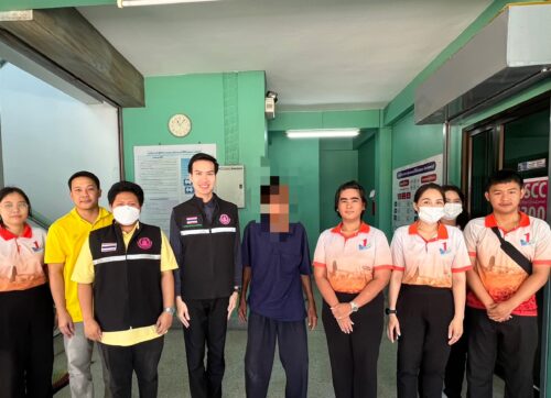 นำส่งตัวผู้สูงอายุซึ่งอยู่ในสภาวะยากลำบาก ไม่มีที่อยู่อาศัย ไม่มีญาติหรือผู้รับอุปการะ